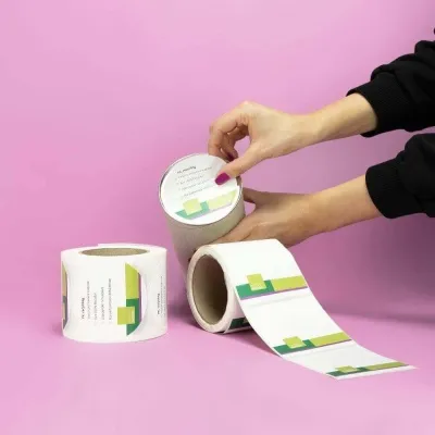 Roll labels round printed