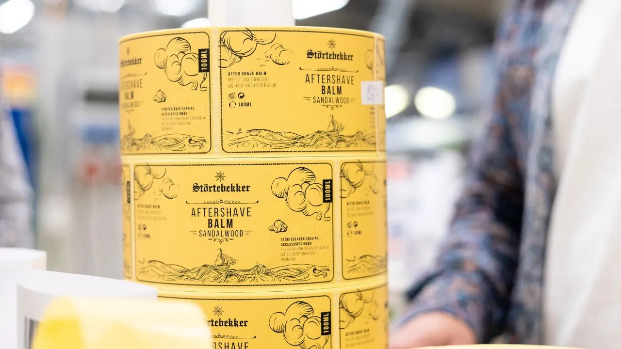 Etichette e adesivi in vari materiali