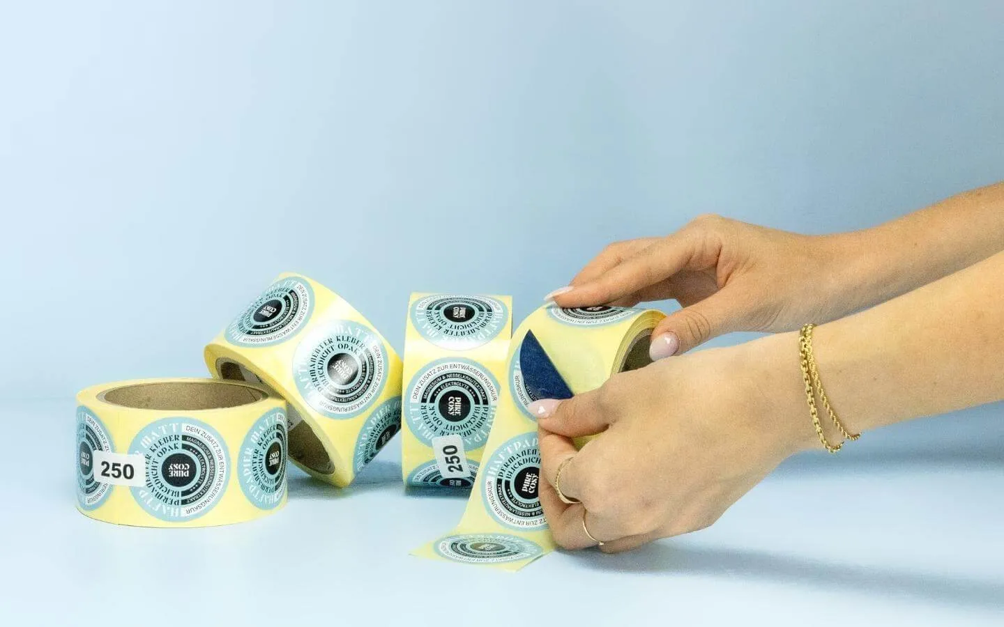 Rollenetiketten für Marketing